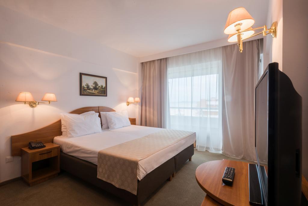 Savoy Hotel Mamaia Extérieur photo
